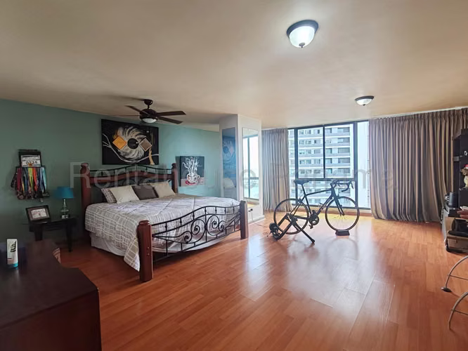 Venta de apartamento en Punta Paitilla AK