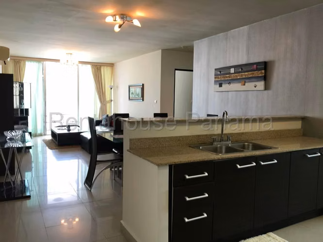 Se Alquila Apartamento en Paitilla MDV27-349