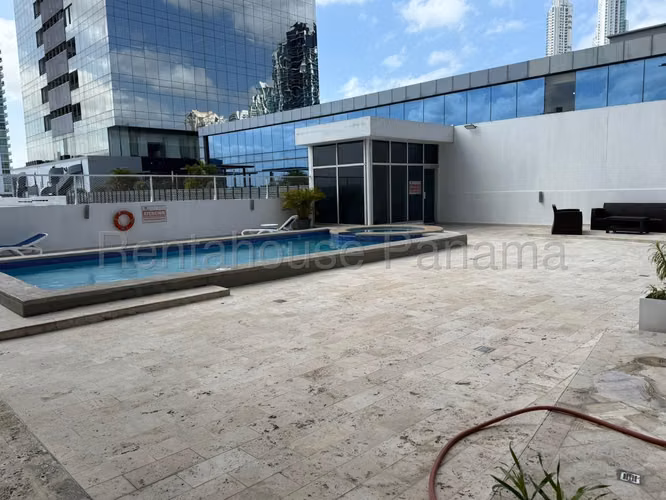 Se Vende Apartamento en Costa del Este MDV27-370