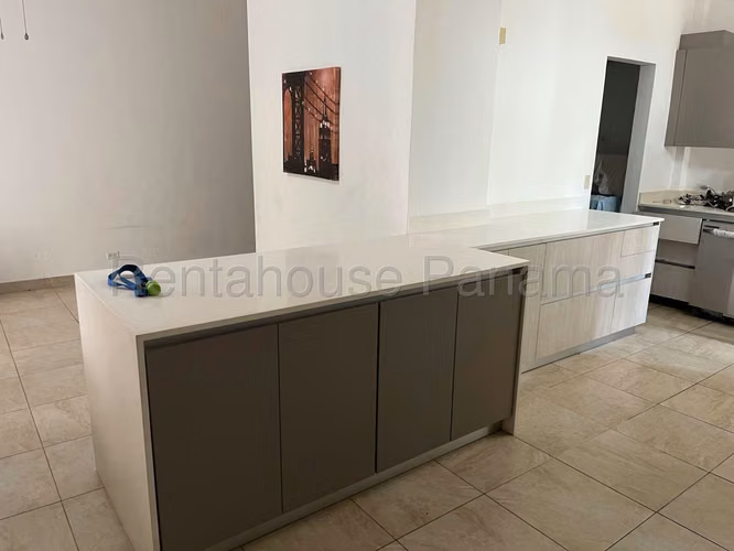 Se Vende Apartamento en Amador MDV26-4692
