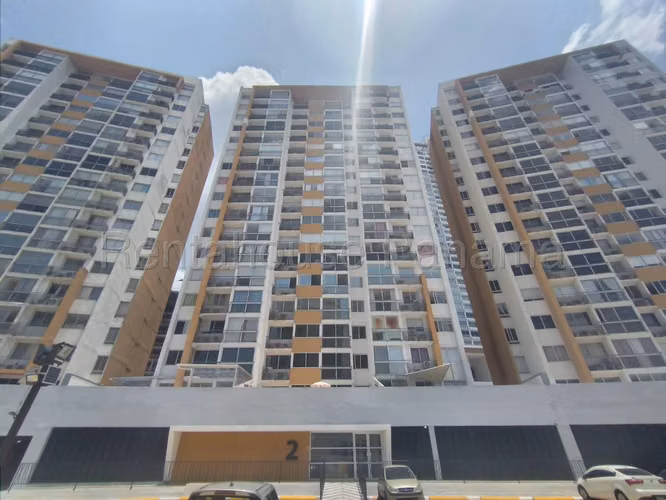 Alquilo Apartamento en Ricardo J Alfaro KA27-190