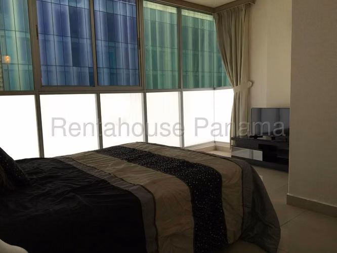 ALQUILER DE APARTAMENTO EN PACIFIC SEA PAITILLA HQ