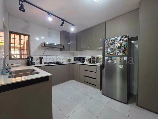 VENTA DE CASA EN QUINTAS DEL LAGO LAS CUMBRES HQ