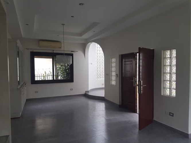 VENTA DE CASA EN  ALTOS DEL GOLF HQ