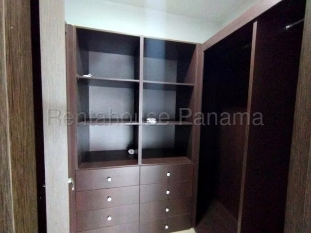 Venta de Apartamento en Costa del Este 27LBR77