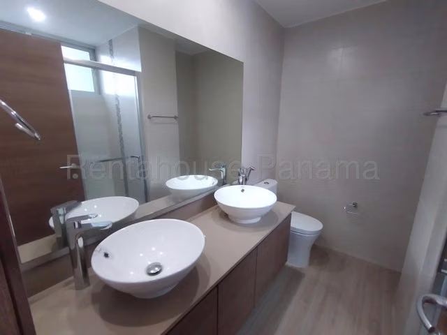 Venta de Apartamento en Costa del Este 25LBR4905