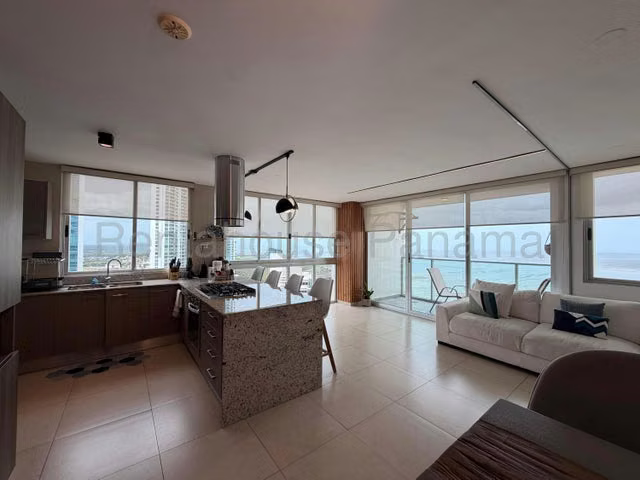 Venta de Apartamento en Costa del Este 27LBR261