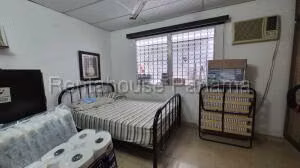 Venta de Casa con 348m2 en Villa de las Fuentes 27-334SR