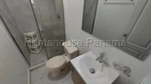 Alquiler de Apartamento con 97m2 en Obarrio PH Me tric 27-335SR
