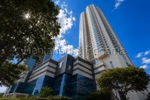 Venta de APartamento con 148m2 en Costa del Este PH Top Towers 26-8187SR