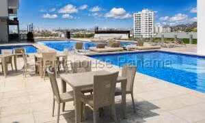 Venta de APartamento con 148m2 en Costa del Este PH Top Towers 26-8187SR