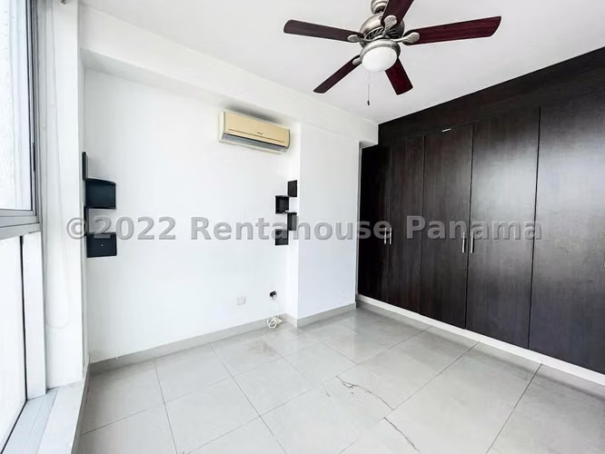 Venta de Apartamento Amoblado en San Francisco Ph Window Tower EC