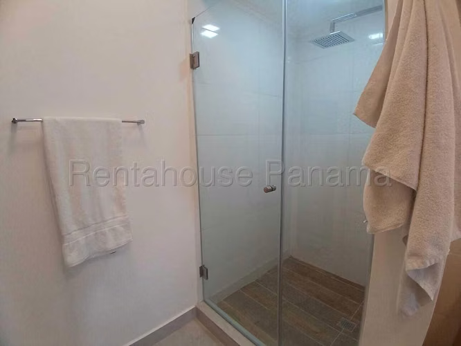 Venta de Apartamento en Obarrio Ph Denovo NS