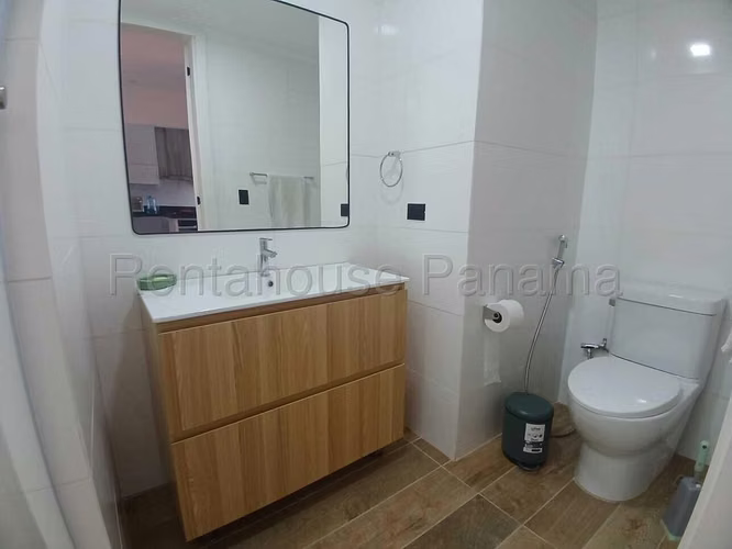 Venta de Apartamento en Obarrio Ph Denovo NS