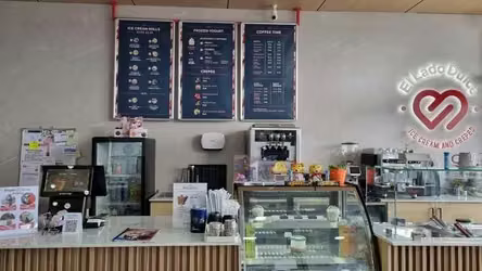 Negocio en Venta Cafetería/Heladería/Postres Full equipada – Operativa en 28.000$ VL