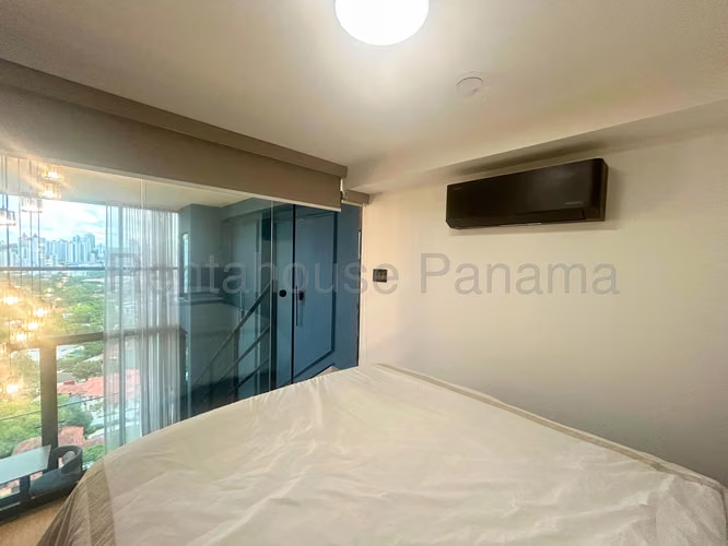RR ALQUILER DE APARTAMENTO EN COCO DEL MAR PH DOVLE