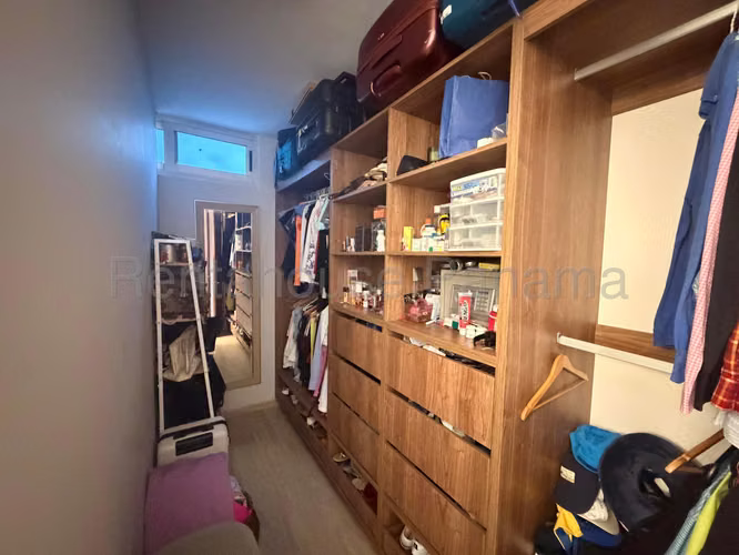 Vendo Apartamento en Costa del Este ELEVATION OF27-370