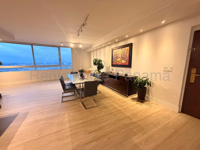 Vendo Apartamento en Costa del Este ELEVATION OF27-370