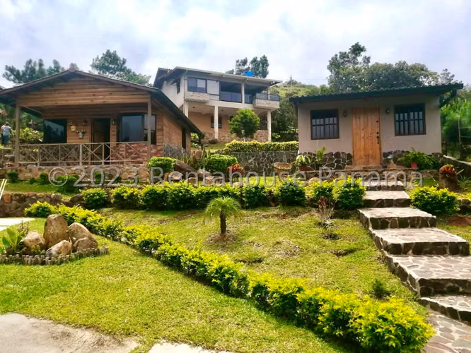 Vendo Casa en Chica OF27-374
