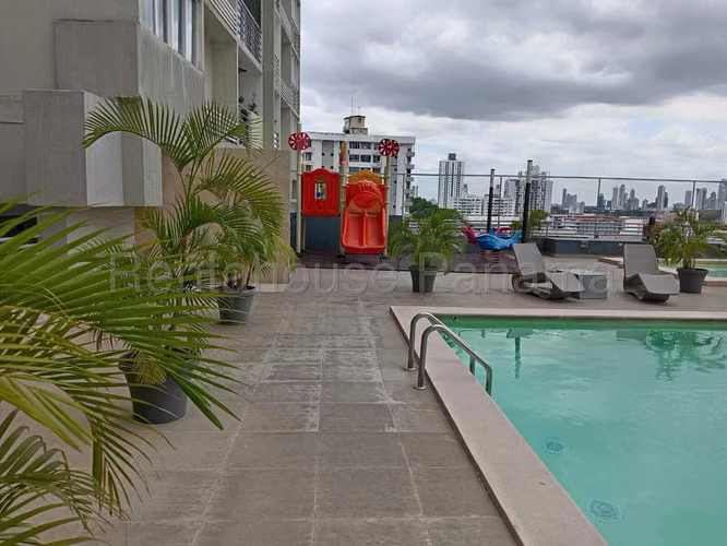 Apartamento en Alquiler en Carrasquilla RJ