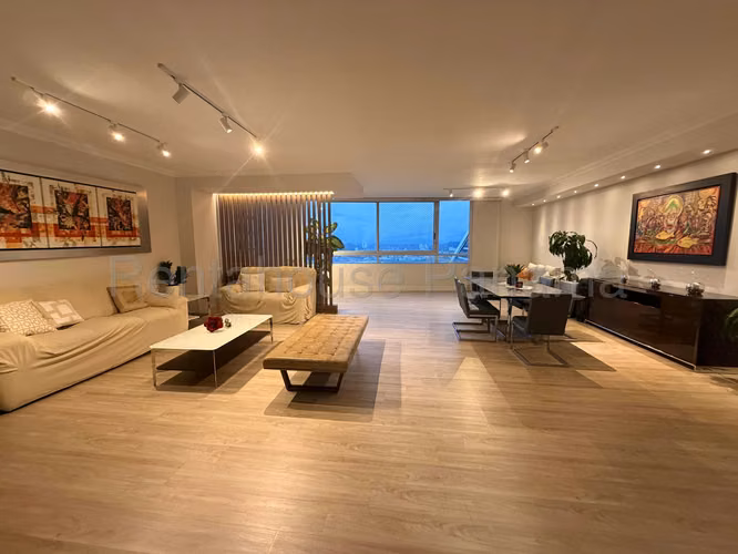 Apartamento en Venta en Costa del Este. PH ELEVATION. 27LDC370