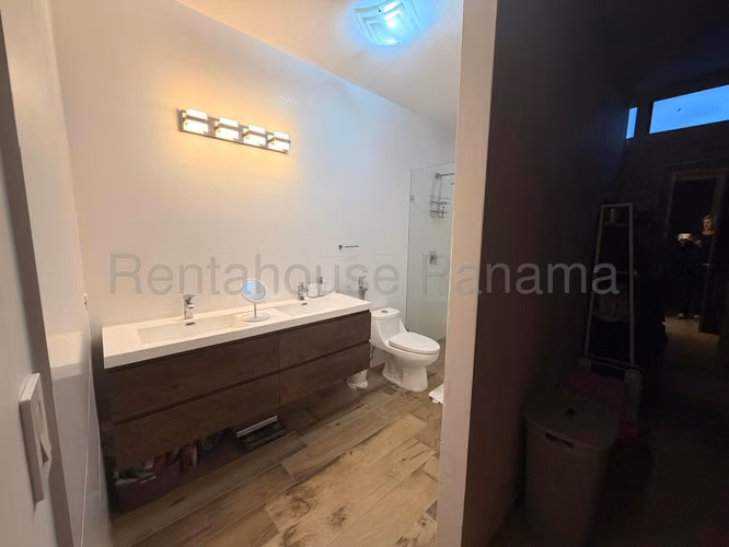 Apartamento en Venta en Costa del Este. PH ELEVATION. 27LDC370