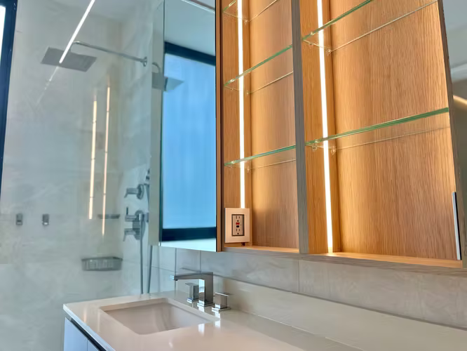 Alquiler en Ocean Reef Islands | Apartamento de Lujo con Vista al Mar - Imagen 6