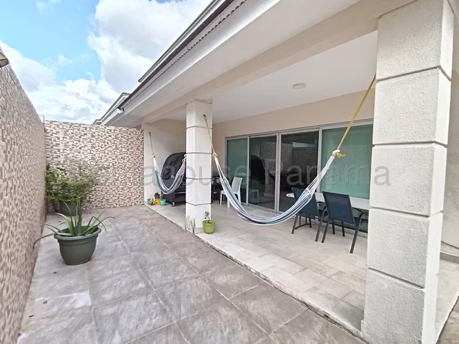 Venta de Casa en Altos de Panama Altos del Parque Solo Cliente Directo LFC