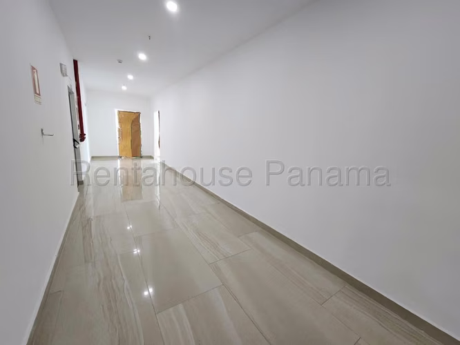 Venta de Oficina en Obarrio Panama BusinessTower Solo Cliente Directo LFC