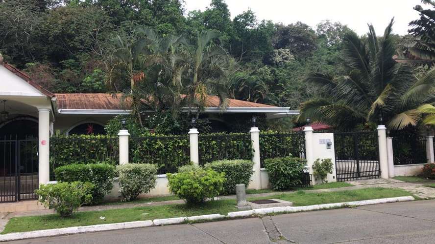 Melissa Foster Luxury alquila casa en Albrook. MFR2052