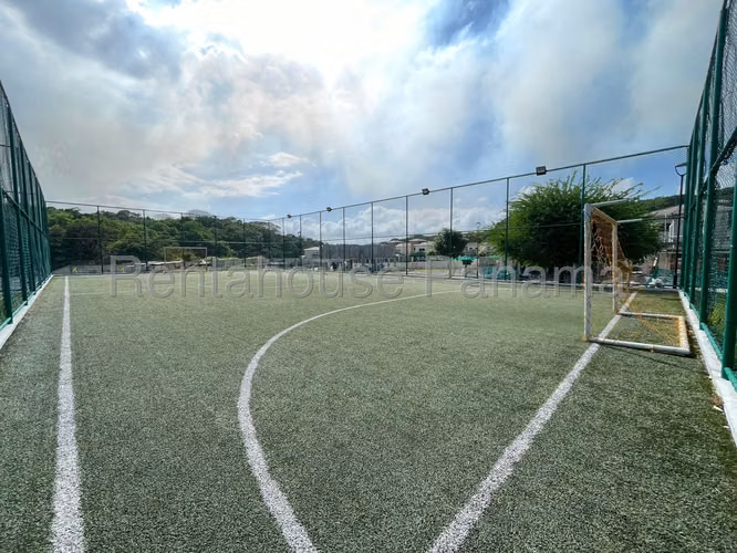 Venta de Casa en Altos de Panama Altos del Parque ANL