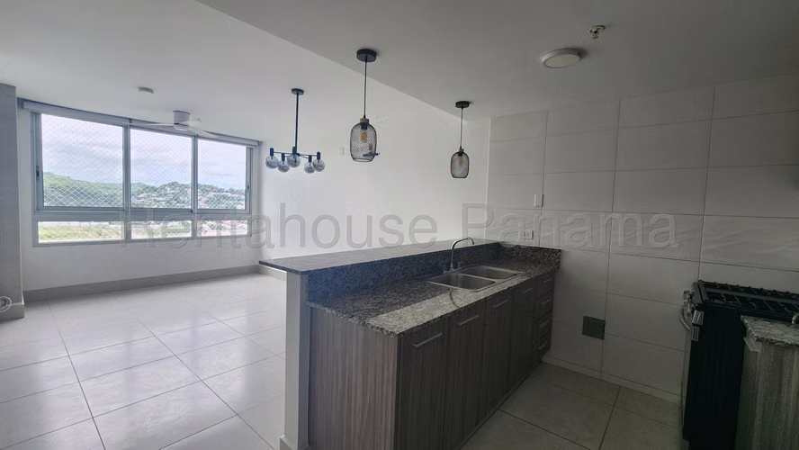 Apartamento en Alquiler en El Bosque RJ
