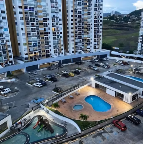 Apartamento como NUEVO RECIÉN REMODELADO 3 recámaras