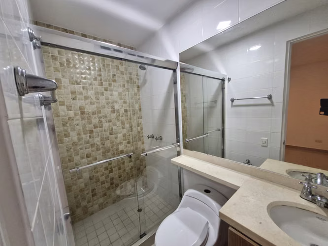 Apartamento como NUEVO RECIÉN REMODELADO 3 recámaras