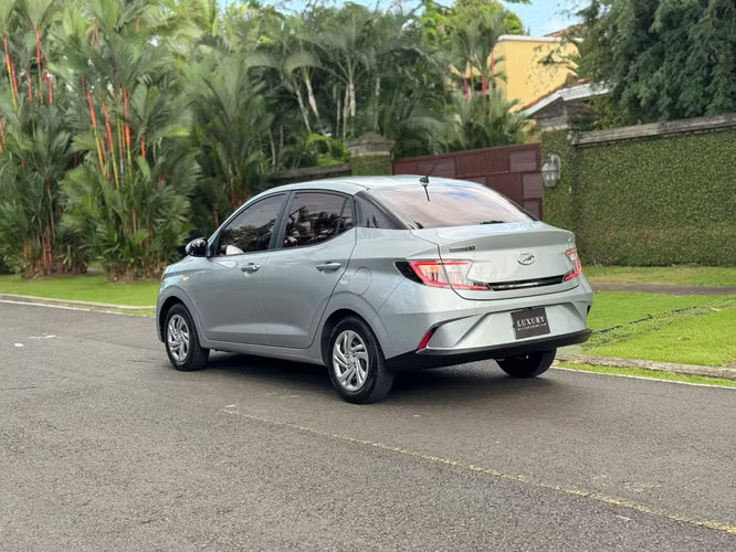 Hyundai Grand-i10 Año 2022 Automático