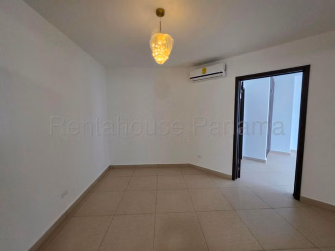 Apartamento en Venta en Costa del Este  JG