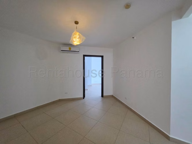 Apartamento en Venta en Costa del Este  JG