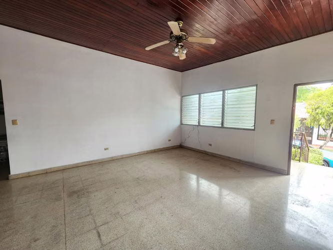Venta de Casa en La Loma, Hato Pintado - LH