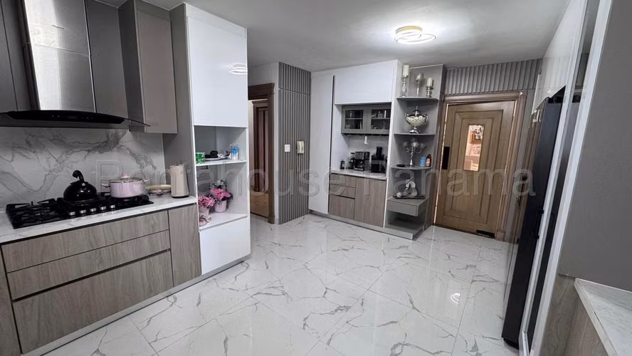 Apartamento en Venta en Avenida Balboa JG