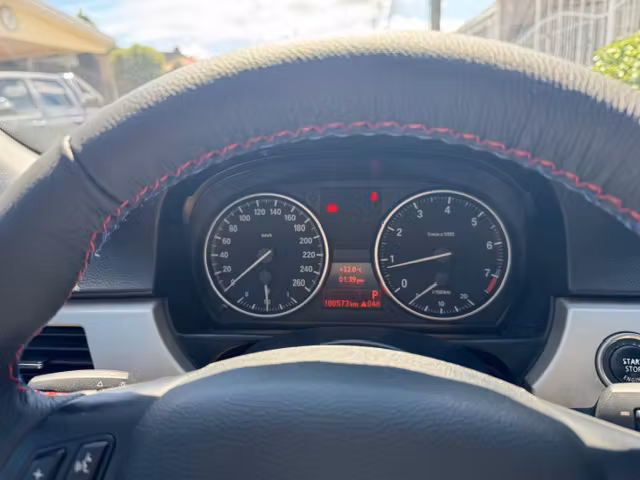 VENDO SUPER OFERTA BMW 330i AÑO 2009