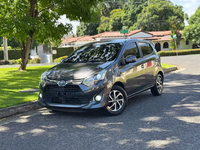 Toyota AGYA-G Año 2018, Automático