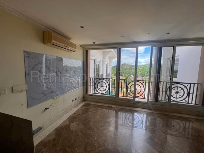 Casa en Venta en Dos Mares JG