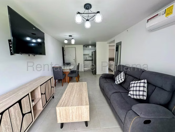 Apartment for Rent in Parque Lefevre JG