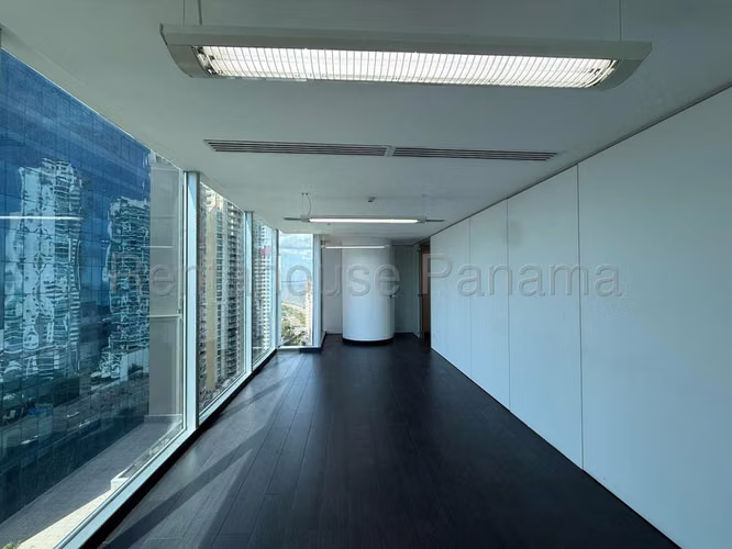 Oficina Comercial en Alquiler en Punta Pacifica JG