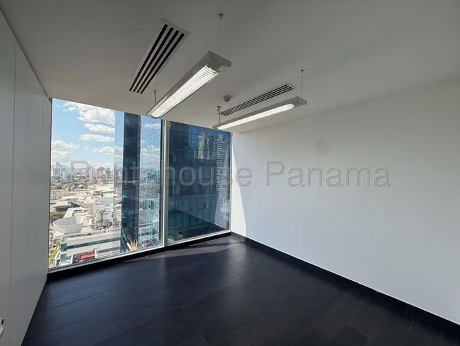 Oficina Comercial en Alquiler en Punta Pacifica JG