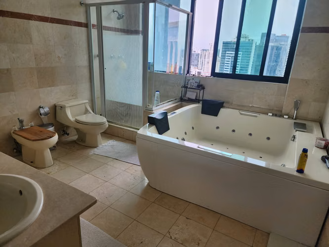 Venta de Apartamento  PH Brisas Marbella - Oportunidad Única Bajo Avalúo
