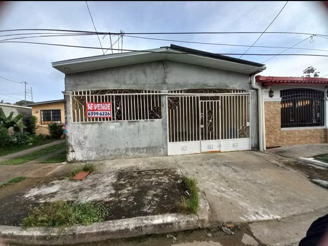 HOUSE FOR RENT / SAN JUAN DE PACORA