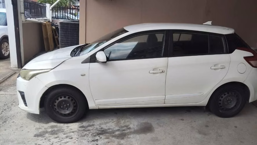 Se vende Toyota Yaris Hachtback