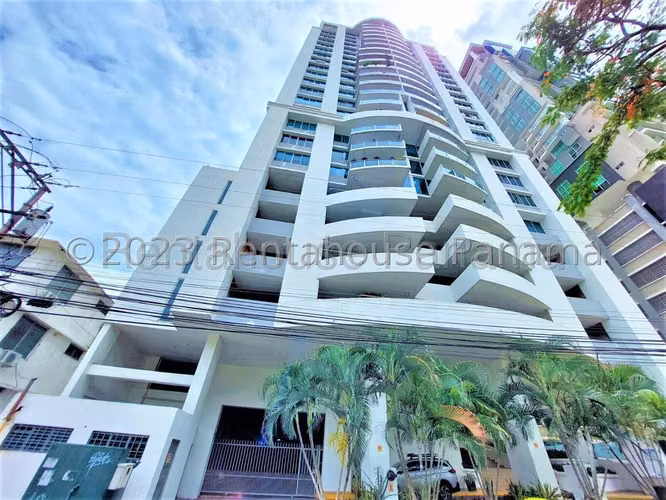 Apartamento en Alquiler en El Cangrejo YM
