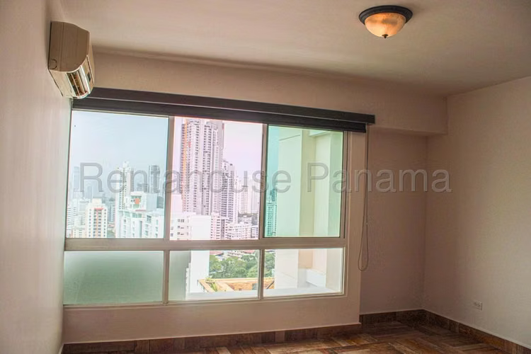 Apartamento en Alquiler en El Cangrejo YM